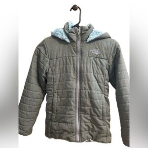 Girls reversible North Face size 7/8